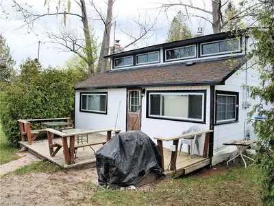 206 Lakeshore Boulevard S, South Bruce Peninsula, On N0h 2g0