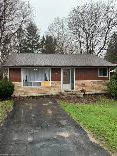 652 Louis Street, Saugeen Shores, On N0h 2c4