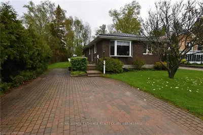 14 Ottawa Avenue, Saugeen Shores, On N0h 2l0