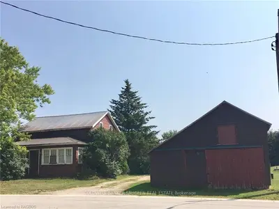9 Maple Street, South Bruce, On, N0g 1w0