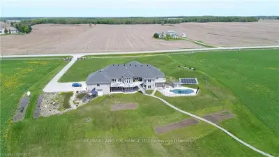 985 Bruce Road 6, South Bruce, On, N0g 2s0