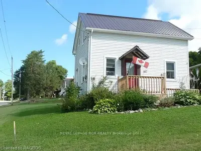 182 Chester Street, West Grey, On N0g 1r0