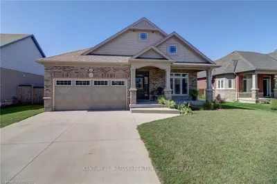 340 Sandy Acres Road, Saugeen Shores, On N0h 2c2