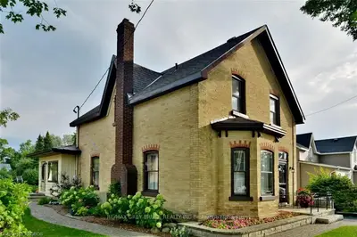 384 George Street, South Bruce Peninsula, On N0h 2t0