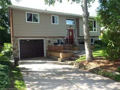 17 Inverness Street N, Kincardine, On N2z 1j5