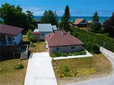 174 Second Avenue N, South Bruce Peninsula, On N0h 2g0