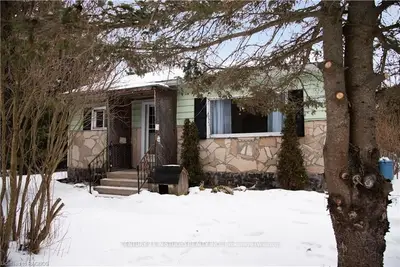 541 Charles Street, South Bruce Peninsula, On N0h 2t0