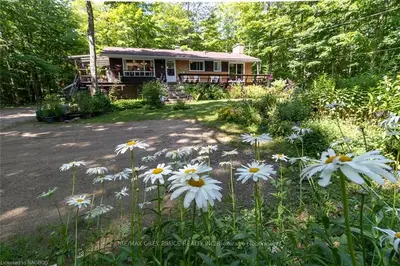 139 Mckague Road, Northern Bruce Peninsula, On N0h 1w0