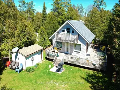 116 3rd Avenue N, South Bruce Peninsula, On N0h 2g0