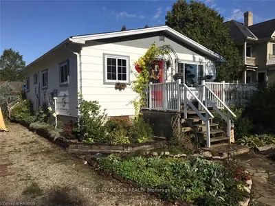 159 Breadalbane Street, Saugeen Shores, On N0h 2l0