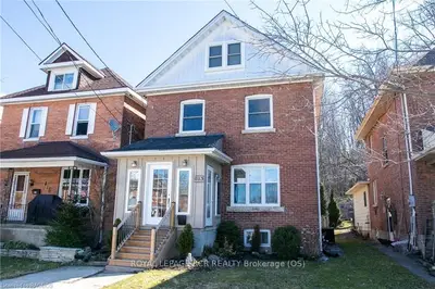 813 5th Avenue A, Owen Sound, On, N4k 2s9