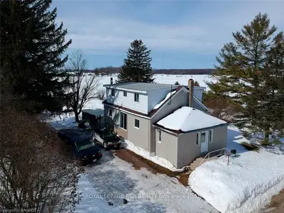156610 Concession 7a, Chatsworth, On, N0h 1g0