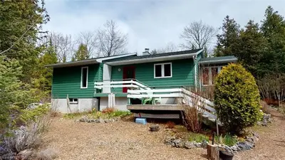 95 Lakewood Country Lane, Northern Bruce Peninsula, On N0h 1w0