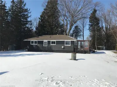 84035 Hillcrest Drive, Ashfield-colborne-wawanosh, On N7a 3x9