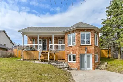 365 North Water Street, Wellington North, On N0g 2l3