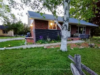 2560 Bruce Road 9, Northern Bruce Peninsula, On, N0h 1w0