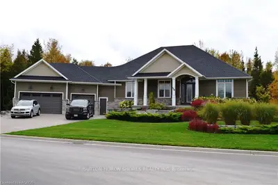 128 Trillium Drive, Saugeen Shores, On N0h 2c2