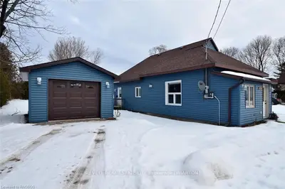 564 Mary Street, South Bruce Peninsula, On N0h 2t0