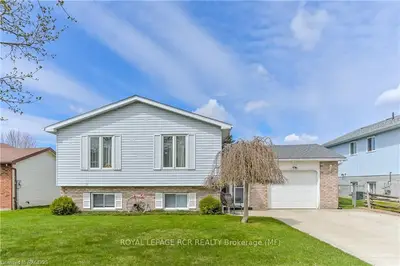 161 Melissa Crescent, Wellington North, On N0g 2l3
