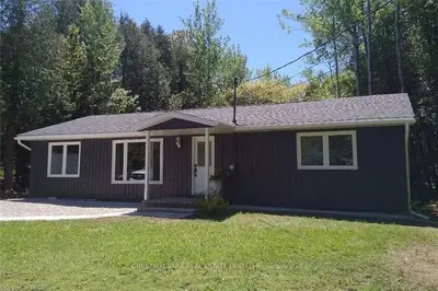 7221 Highway 6, Northern Bruce Peninsula, On, N0h 2r0