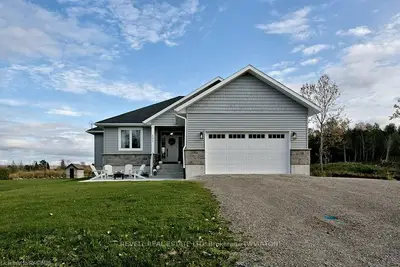 111 Grandore Street, Georgian Bluffs, On N0h 2t0