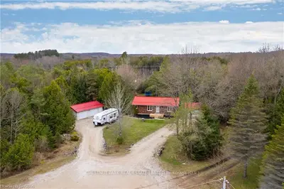 120 Shelley Street, Chatsworth, On N0h 1r0