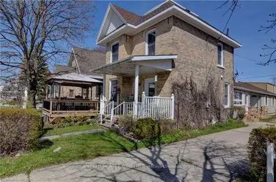 40 Albert Street, Saugeen Shores, On N0h 2l0