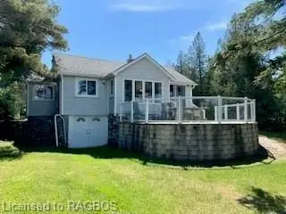543 Lakeshore Boulevard N, South Bruce Peninsula, On N0h 2g0