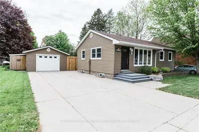 690 Gustavus Street, Saugeen Shores, On N0h 2c0