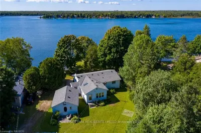 806 Pike Bay Road, Northern Bruce Peninsula, On N0h 2t0