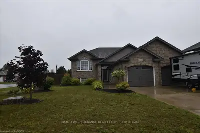 169 Stickel Street, Saugeen Shores, On N0h 2c1