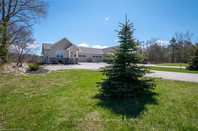 373 Bruce Street, South Bruce Peninsula, On N0h 1p0