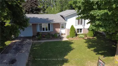 307 Crawford Street, Saugeen Shores, On N0h 2c2