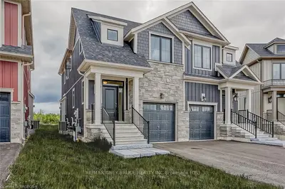 148 Red Pine Street, Blue Mountains, On L9y 0r4