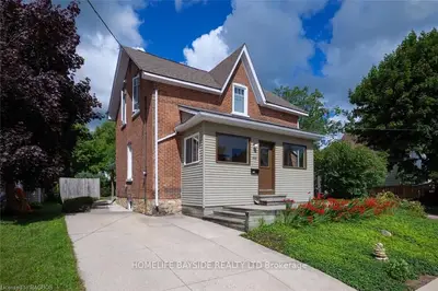 1856 3rd Avenue W, Owen Sound, On N4k 4r8