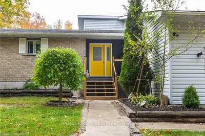 758438 Girl Guide Road, Georgian Bluffs, On N0h 2k0