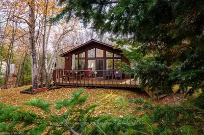 21 Silver Lake Crescent, South Bruce Peninsula, On N0h 2g0