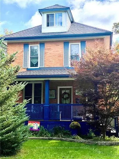 1561 7th Avenue E, Owen Sound, On N4k 2z3