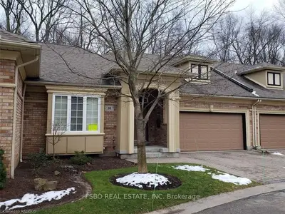 42 Concord Street 10, Pelham, On L0s 1e5