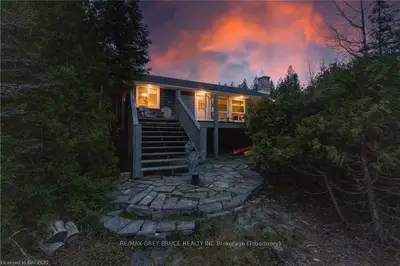 38 Rowson's Road, Northern Bruce Peninsula, On N0h 2r0
