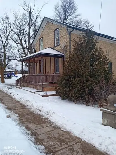 58 Victoria Avenue E, South Huron, On N0m 1m0