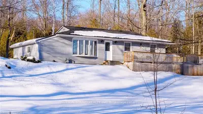 503 D Line, South Bruce Peninsula, On, N0h 2g0