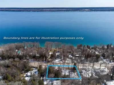 471 MALLORY BEACH Road, South Bruce Peninsula, ON N0H 2T0
