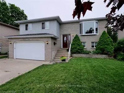 2516 8th Avenue E, Owen Sound, On N4k 6v2