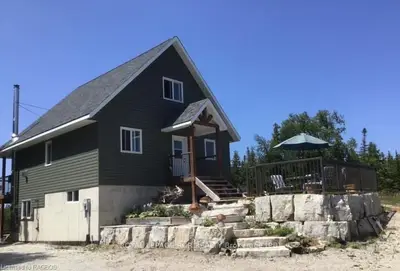 51 PARADISE Drive, Northern Bruce Peninsula, ON N0H 2T0