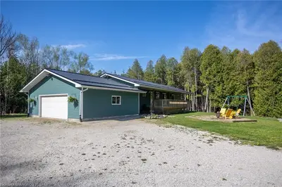 1233 SILVER LAKE Road, South Bruce Peninsula, ON N0H 1P0