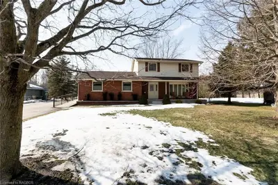 829 13TH Street W, Georgian Bluffs, ON N4K 6V5