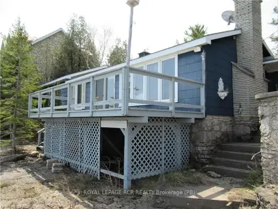 182 & 184 ISTHMUS BAY Road, Northern Bruce Peninsula, ON N0H 1W0