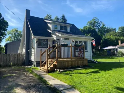 4 MACDONALD Street, Huron-Kinloss, ON N0G 2R0