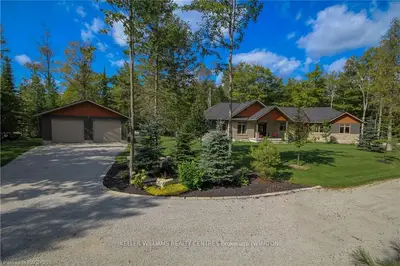 88 SHAMROCK Boulevard, South Bruce Peninsula, ON N0H 2T0